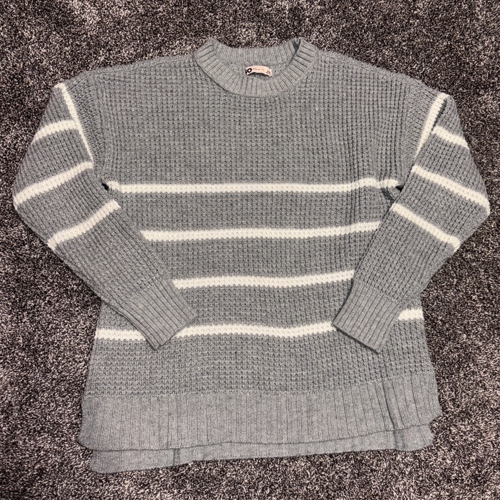 SO Heather Gray Striped Crew Neck Sweater